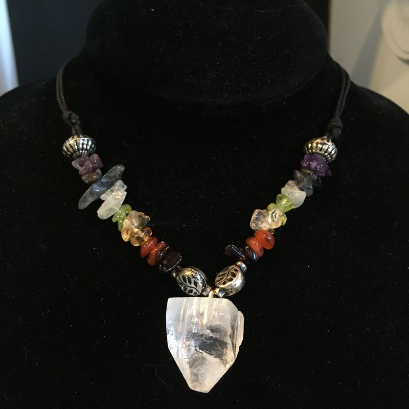 chakra apoph necklace